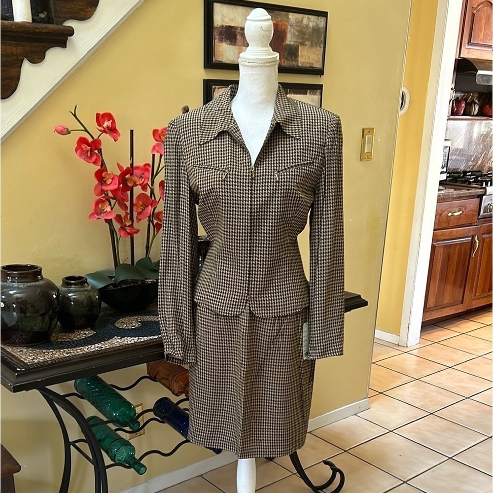 Vintage 90’s Y2K Silk Brown Beige Houndstooth Career Academia Skirt Suit NWT